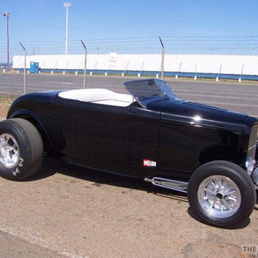 1932 Ford Roadster photo