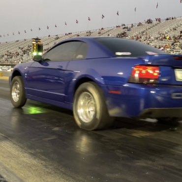 2003 Ford Mustang photo