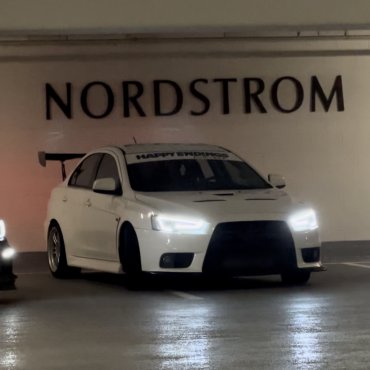 2011 Mitsubishi Lancer Evolution GSR photo