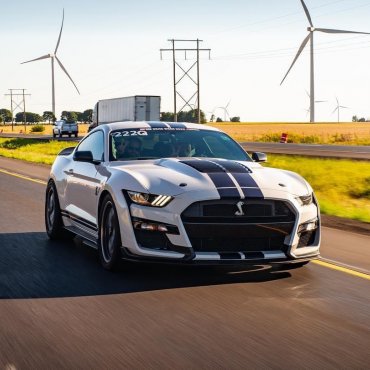 2021 Ford GT500 photo