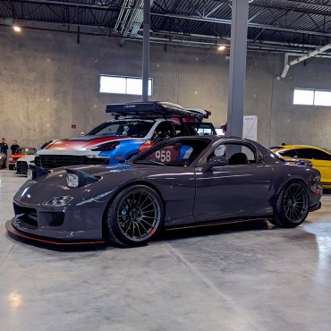 1993 Mazda RX-7 photo