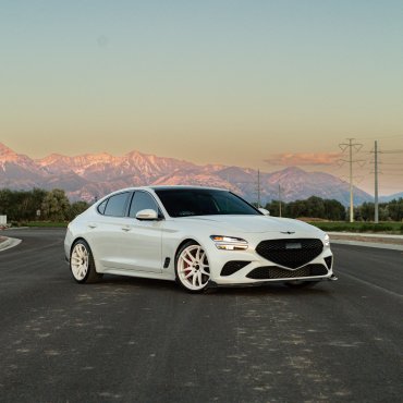 2022 Genesis G70 3.3tt photo