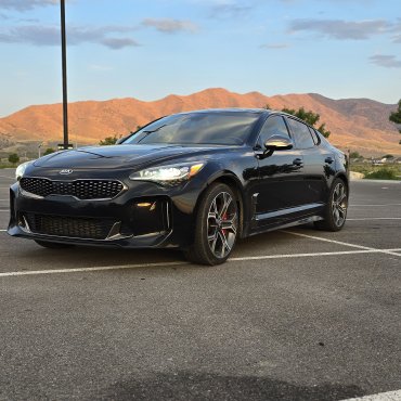 2018 Kia Stinger photo