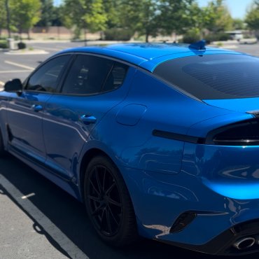 2019 Kia Stinger photo