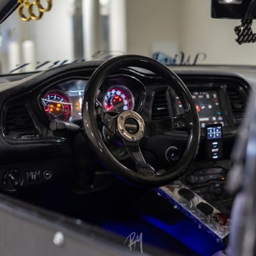 2014 Dodge Challenger photo