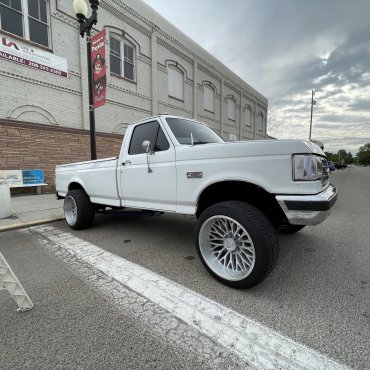 1988 Ford F350 photo