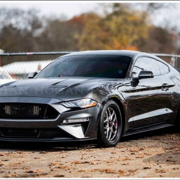 2018 Ford Mustang photo