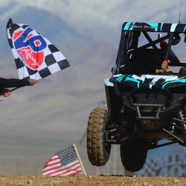 2022 Polaris RZR 200 EFI photo