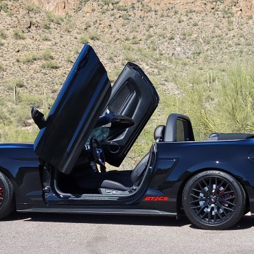 2023 Ford GT/CS Convertible photo