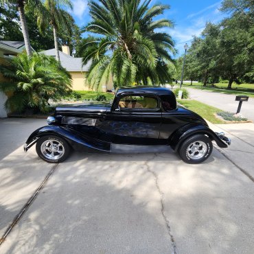 1934 Ford 3 Window Vickie photo