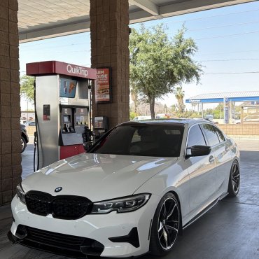 2021 BMW G20 330i photo