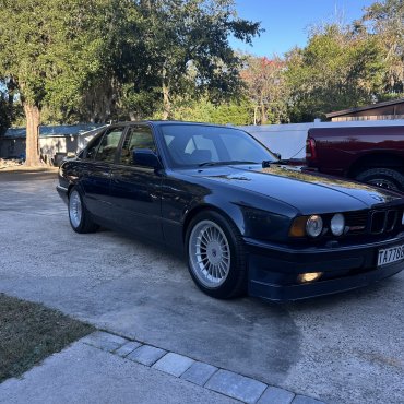 1989 Alpina B10/3.5 photo