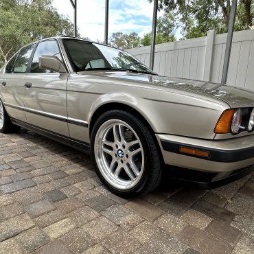 1989 Bmw 535i photo