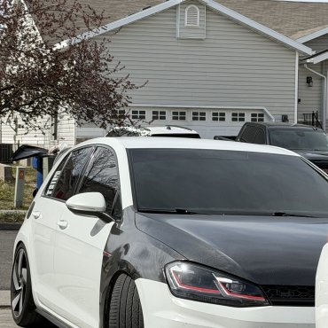 2017 Volkswagen Gti photo