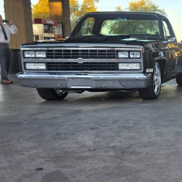 1987 Chevy R10 photo