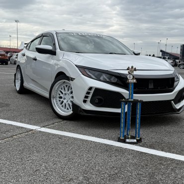 2019 Honda Civic Sedan photo