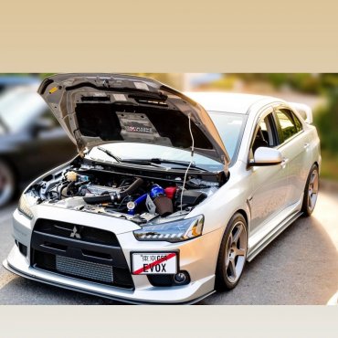 2008 Mitsubishi Lancer Evolution 10 GSR photo
